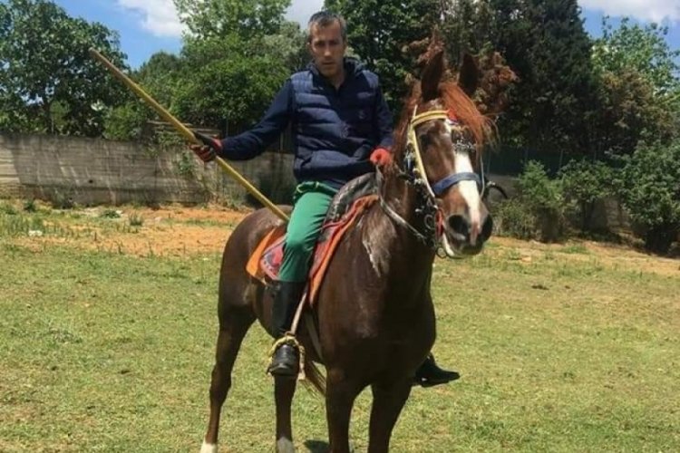 Uşak'ta cirit antrenmanında atlar &ccedil;arpıştı: 1 yaralı