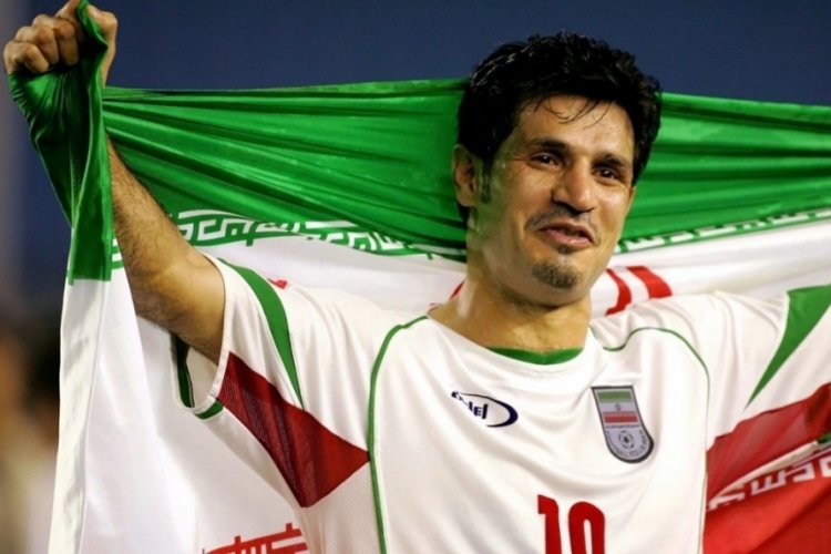 İran'dan efsane futbolcu Ali Daei'ye şok!