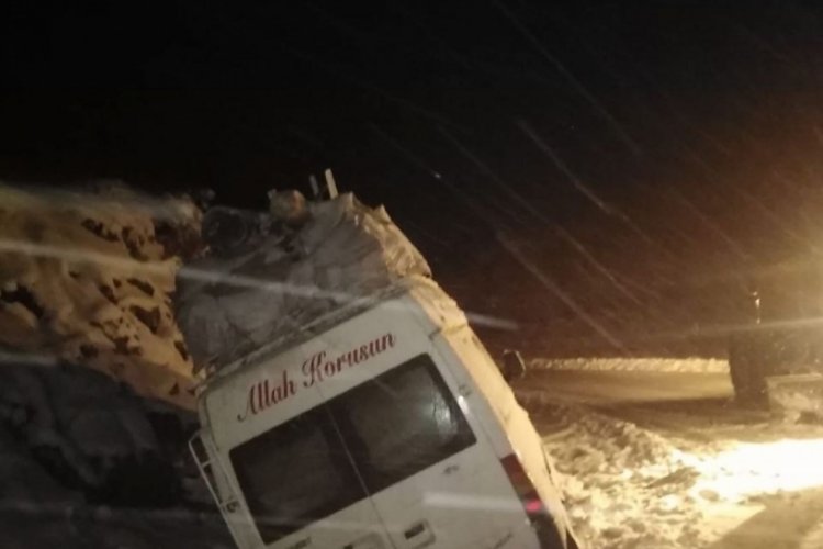 Malatya'da kar ulaşımda aksamalara sebep oldu