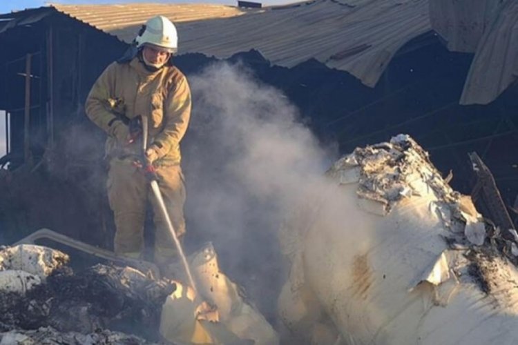 İstanbul Ey&uuml;psultan'daki fabrikada yeniden yangın &ccedil;ıktı