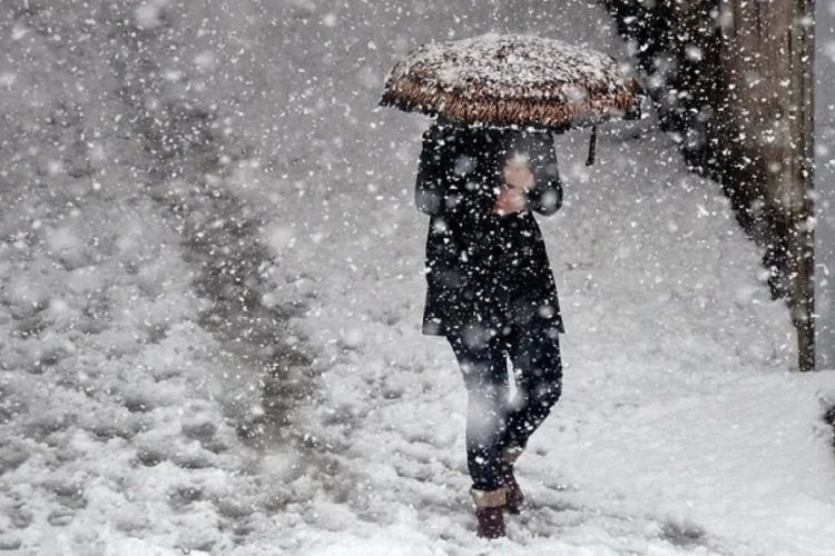 Meteoroloji, Doğu Karadeniz'in i&ccedil; kesimlerine "kuvvetli kar" uyarısı yaptı