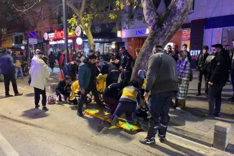 Kocaeli'nde savrulan motosiklet 30 metre s&uuml;r&uuml;klendi