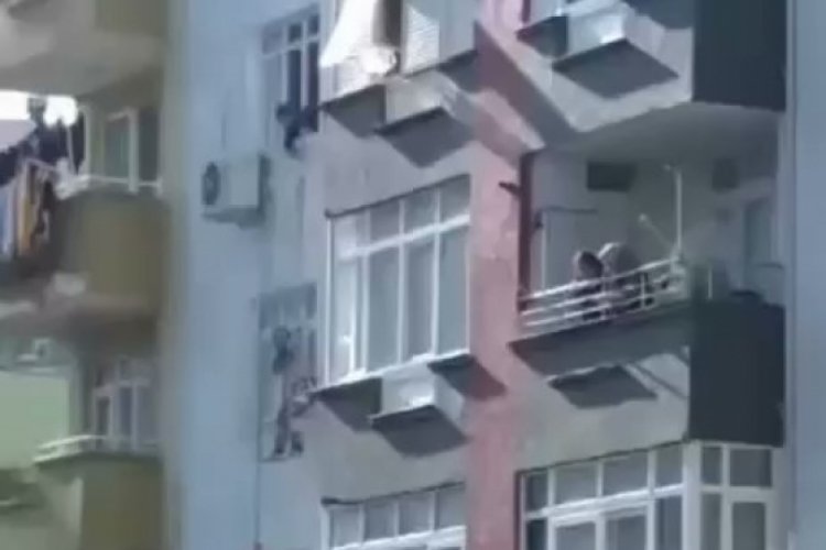 Adana'da iş&ccedil;inin kıl payı kurtuluşu