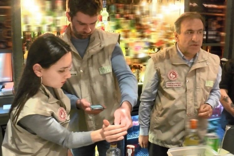 İstanbul'da yılbaşı &ouml;ncesi alkol denetimi