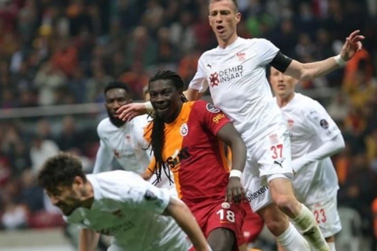 Sivaspor ile Galatasaray'ın ilk 11'leri belli oldu