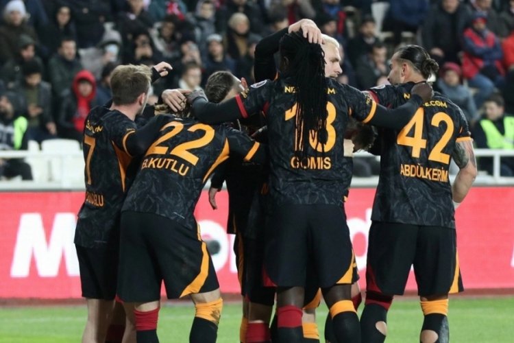 Galatasaray yeni yıla lider girdi