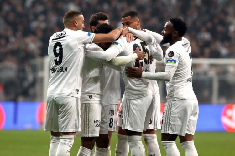 Beşiktaş, Adana Demirspor'un yenilmezlik serisini sonlandırdı