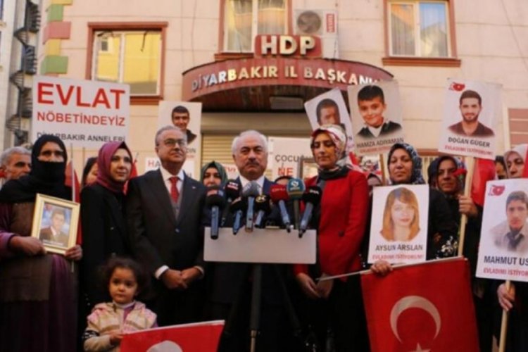 İ&ccedil;işleri Bakan Yardımcısı Ersoy'dan evlat n&ouml;betindeki ailelere ziyaret