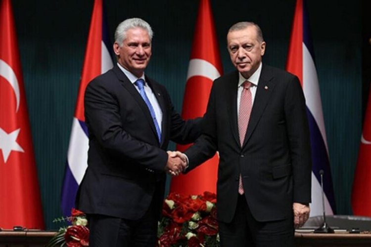 Cumhurbaşkanı Erdoğan K&uuml;ba devlet başkanı Bermudez ile g&ouml;r&uuml;şt&uuml;