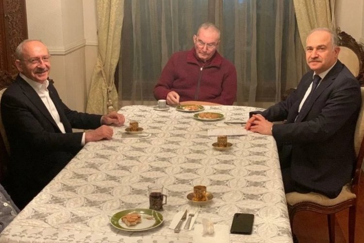 Kılı&ccedil;daroğlu, Deniz Baykal'ı evinde ziyaret etti