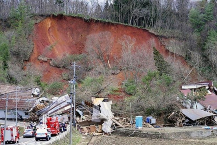 Japonya'da heyelan