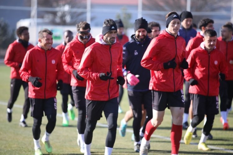 Sivasspor, Konyaspor ma&ccedil;ına hazırlanıyor