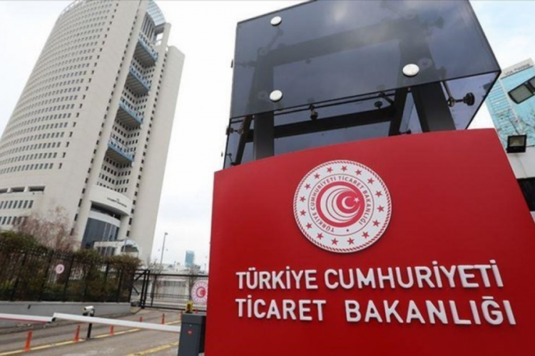 İthalat rejimi ve ilave g&uuml;mr&uuml;k vergisine ilişkin kararlar d&uuml;zenlendi