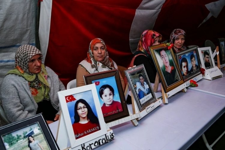 Diyarbakır anneleri yeni yıla evlat &ouml;zlemiyle giriyor