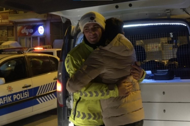 Burdur'da bir s&uuml;r&uuml;c&uuml; 2023 yılının ilk trafik cezasını yedi