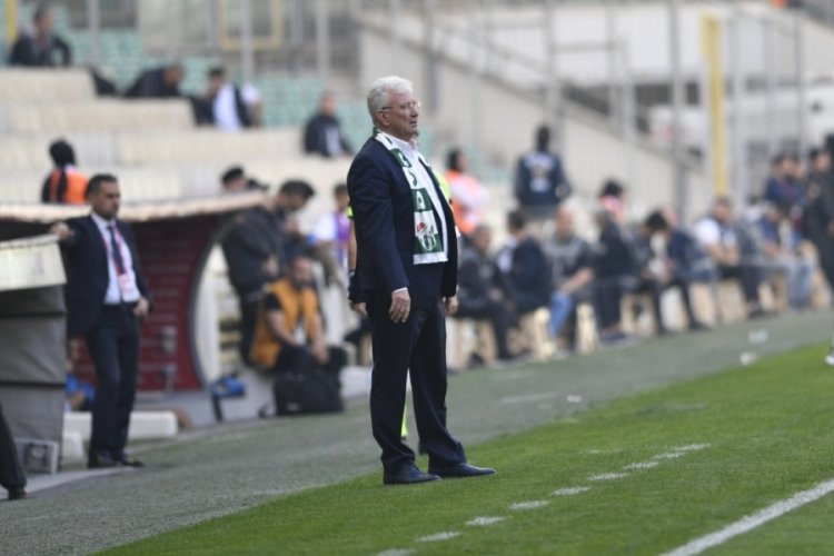 Bursaspor 2022'de d&ouml;rt teknik adamla &ccedil;alıştı