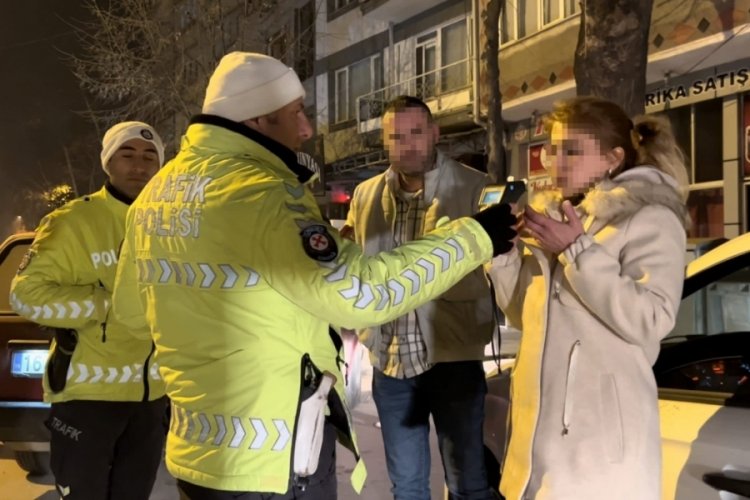Bursa'da s&uuml;r&uuml;c&uuml; alkol testini reddetti