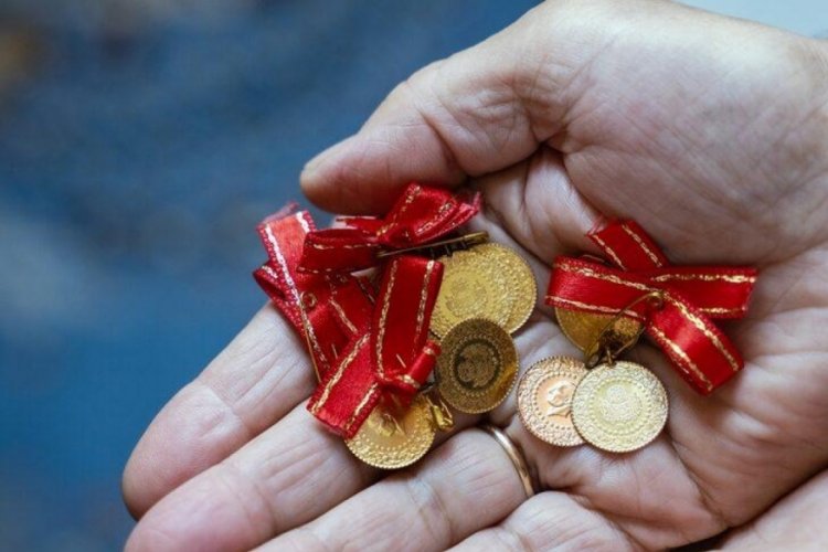 Altın fiyatları i&ccedil;in 1.650 TL tahmini! Uzman isimden yeni rekor senaryosu...