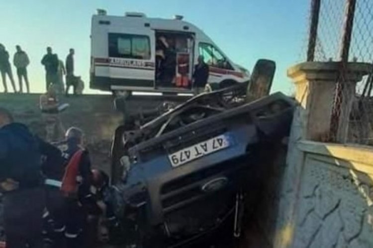 Mardin'de servis aracı devrildi: 6 &ouml;l&uuml;, 5 yaralı