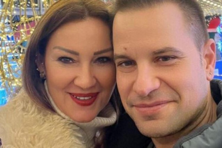 Pınar Altuğ ve Yağmur Atacan &ccedil;iftine nazar değdi