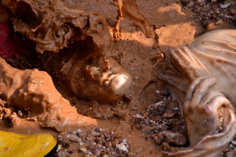K&uuml;tahya'da kazı esnasında bulundu! Hemen harekete ge&ccedil;ildi