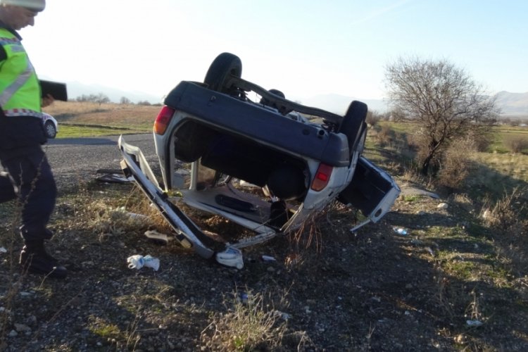 Batman'da otomobil takla attı: 1'i ağır, 3 yaralı