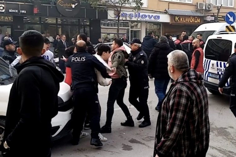 Bursa'da &ccedil;orbacıdaki bı&ccedil;aklama kavgasında tutuklama