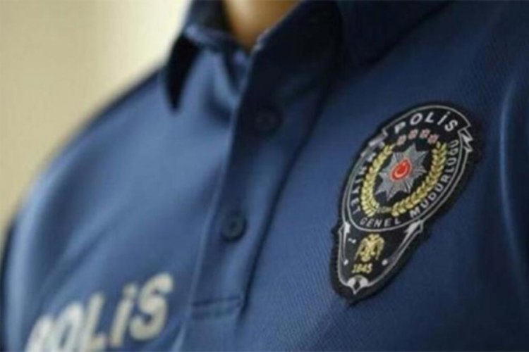 Kırklareli'nde g&ouml;revi başında kalp krizi ge&ccedil;iren polis yaşamını yitirdi