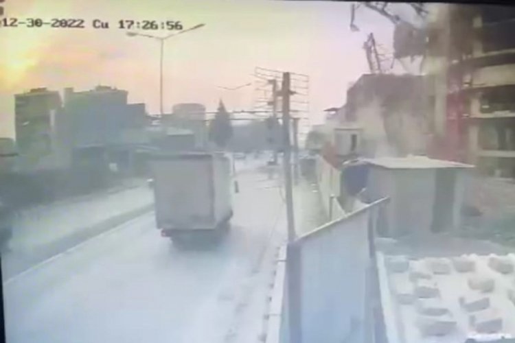 İzmir'de 6 iş&ccedil;iye mezar olan vin&ccedil; faciası kamerada