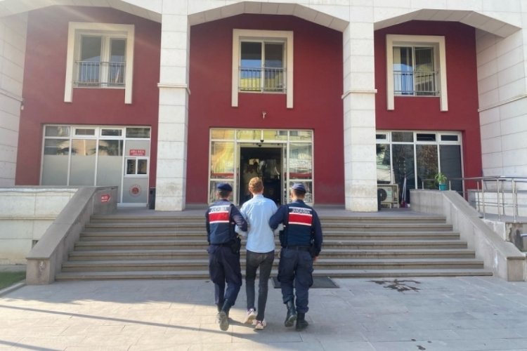 Manisa'da 32 yıl hapis cezası ile aranan şahıs yakalandı
