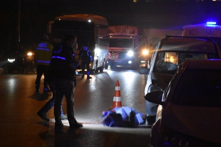 Adana'da korkun&ccedil; kaza: 1'i &ouml;ld&uuml;, 1'i ağır yaralandı