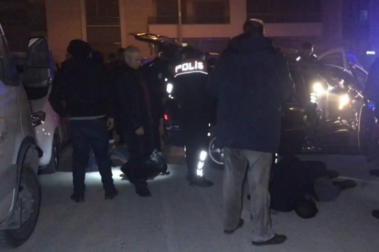 Konya'da hareketli gece: Dur ihtarını uymadılar, kovalamaca sonucu yakalandılar