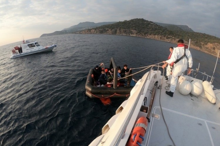 Yunanlılar tarafından &ouml;l&uuml;me terk edilen 61 ka&ccedil;ak g&ouml;&ccedil;men kurtarıldı