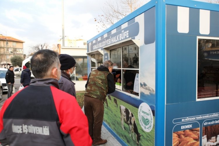 Bursa Gemlik'te halk b&uuml;feler vatandaşa hizmet ediyor
