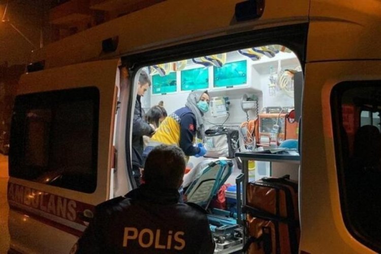 Sevgilisini d&ouml;ven eski erkek arkadaşını bı&ccedil;akladı!