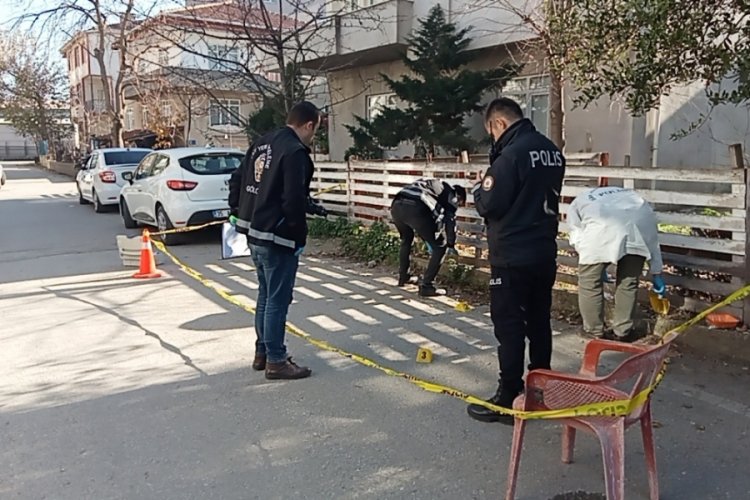 Kocaeli'de husumetlisine ateş a&ccedil;tı!