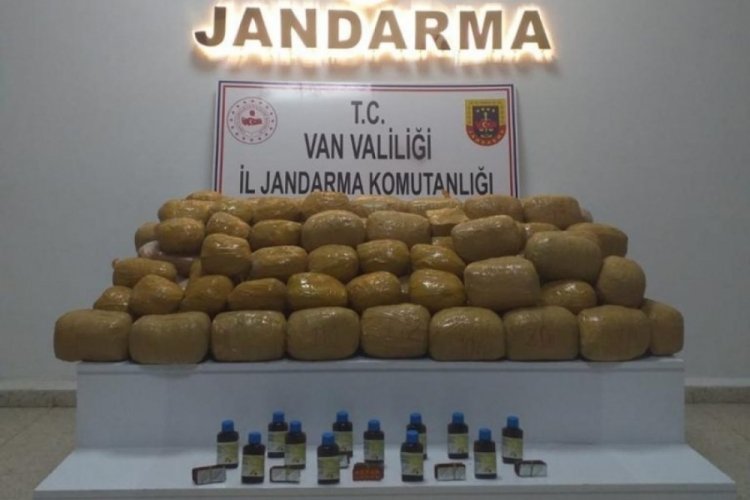 Van'da 216 kilo uyuşturucu ele ge&ccedil;irildi