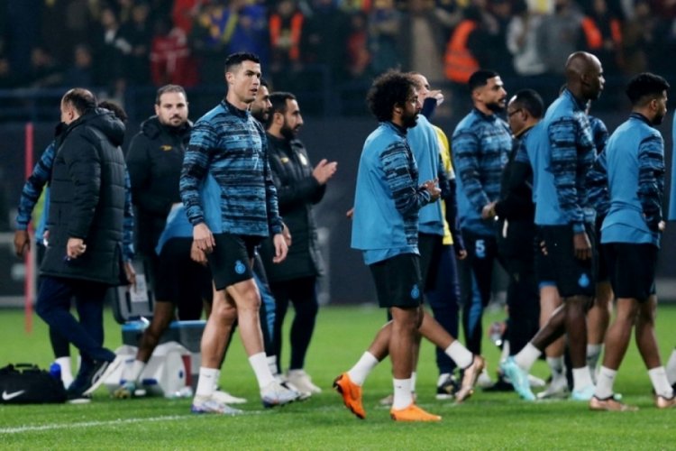Cristiano Ronaldo yeni takımı ile ilk kez antrenmana &ccedil;ıktı