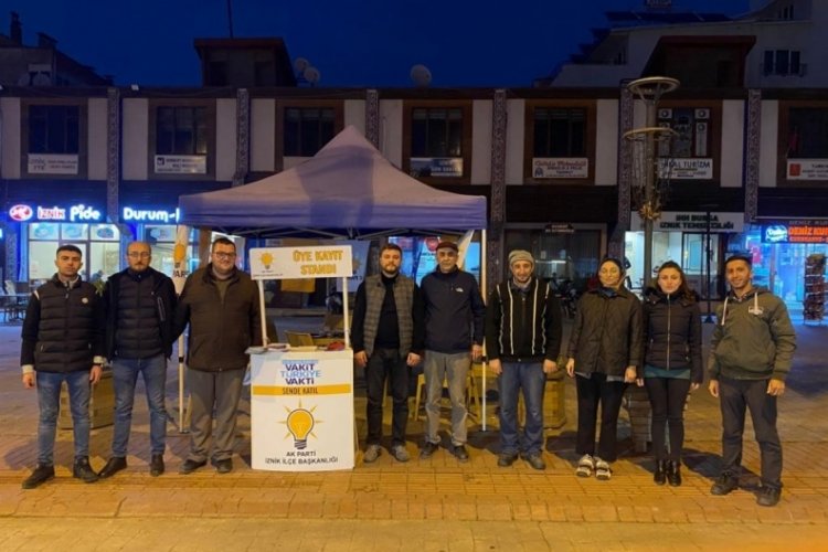 AK Parti Bursa, yeni &uuml;ye &ccedil;alışmalarını s&uuml;rd&uuml;r&uuml;yor
