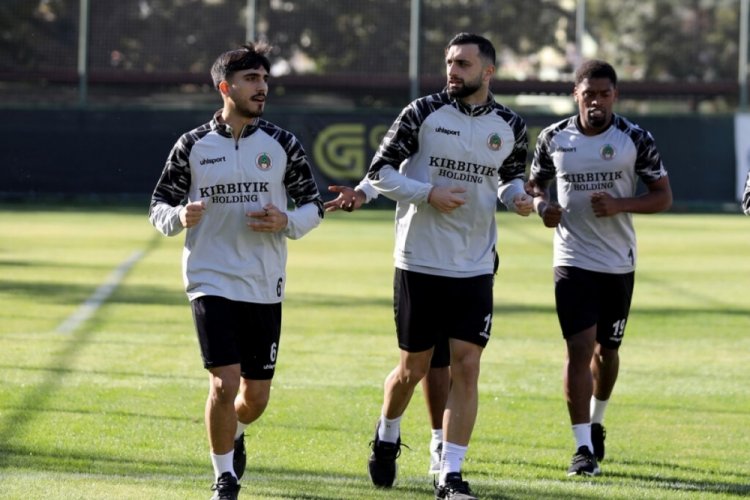 Alanyaspor, Trabzonspor hazırlıklarına başladı