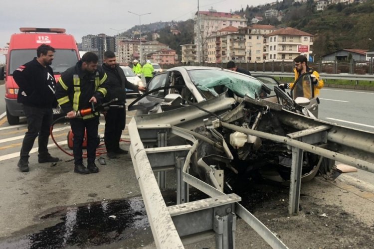 Rize'de feci kazada 71 yaşındaki &ouml;ğretmen hayatını kaybetti