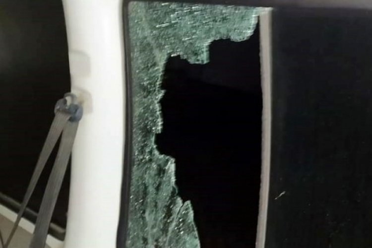 Sakarya Hendek'te muhtarın aracına silahlı saldırı