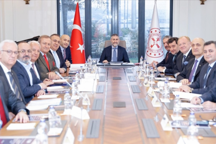 Bakan Nureddin Nebati, TİM y&ouml;netimi ile konuştu
