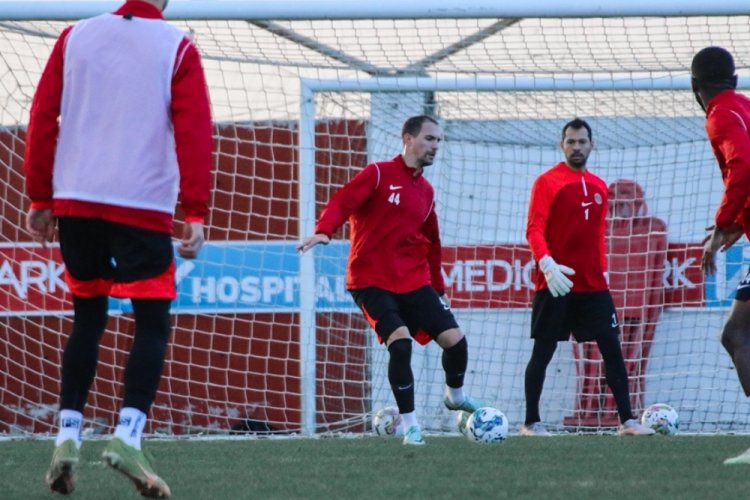 &Uuml;mraniyespor, Giresunspor deplasmanında