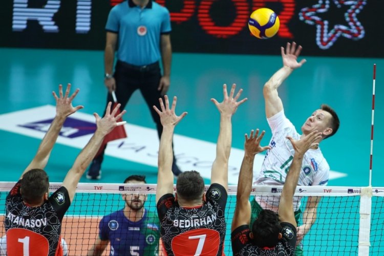 Bursa B&uuml;y&uuml;kşehir Belediyespor ikinci yarıya Ziraat Bankkart ma&ccedil;ıyla başlıyor