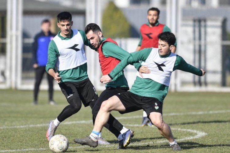 Bursaspor devre arasında taktik &ccedil;alıştı
