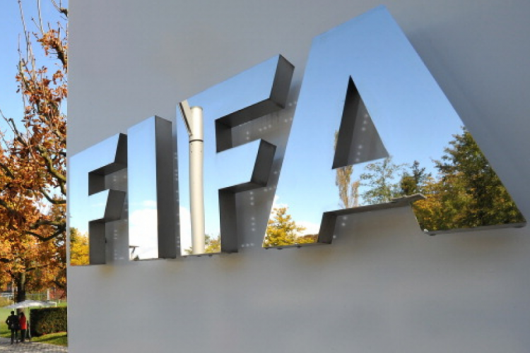 FIFA'dan menajerlerle ilgili tarihi karar