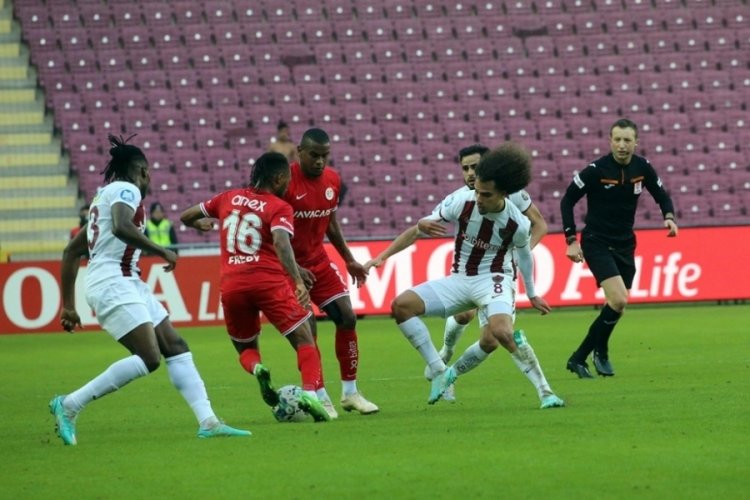 Hatayspor Antalyaspor ile gols&uuml;z berabere kaldı