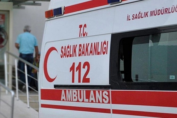 Antalya'da oğlunun yumruğuyla yere d&uuml;ş&uuml;p başını vuran 61 yaşındaki adam &ouml;ld&uuml;