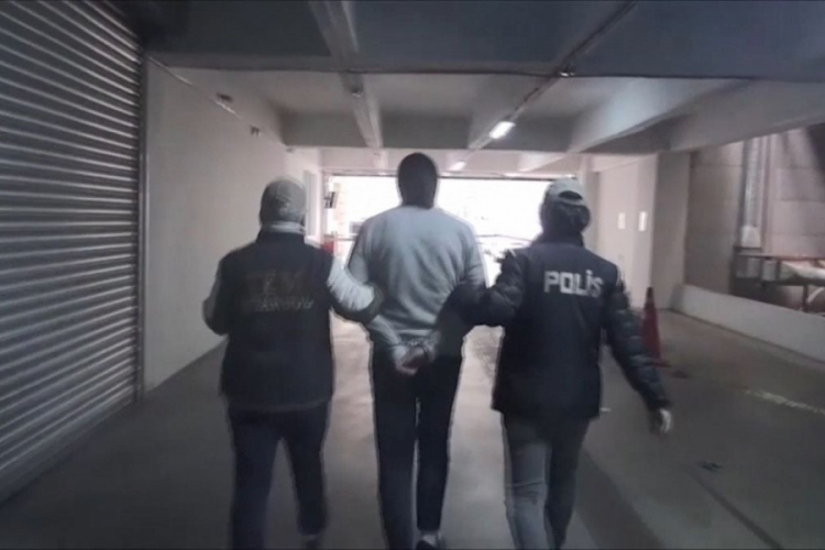 Bursa'da ka&ccedil;ak t&uuml;t&uuml;n operasyonunda 1 şahıs g&ouml;zaltına alındı